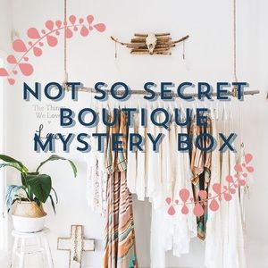 ⚡️ BOUTIQUE MYSTERY BOX⚡️